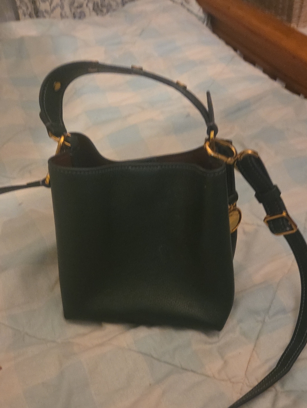 Fossil Dark Green Leather Bucket Shoulder Bag with Gold Hardware